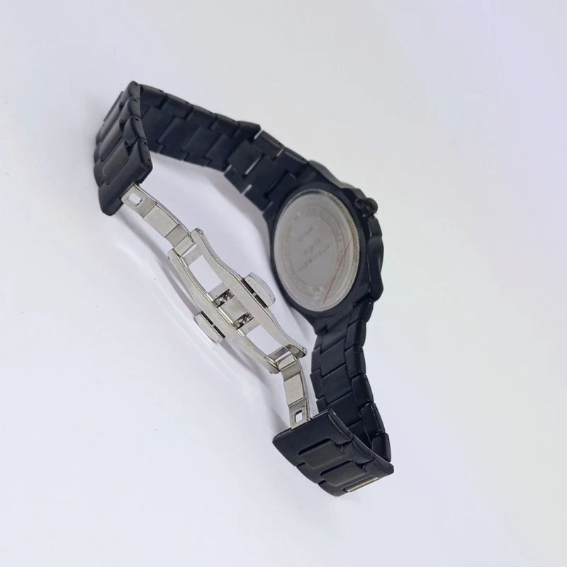 ساعت مچی عقربهای کوارتز مردانه مدل تک موتور صفحه مربعی قفل مخفی کد 008